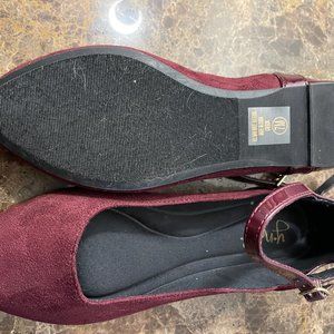 Burgundy Flats